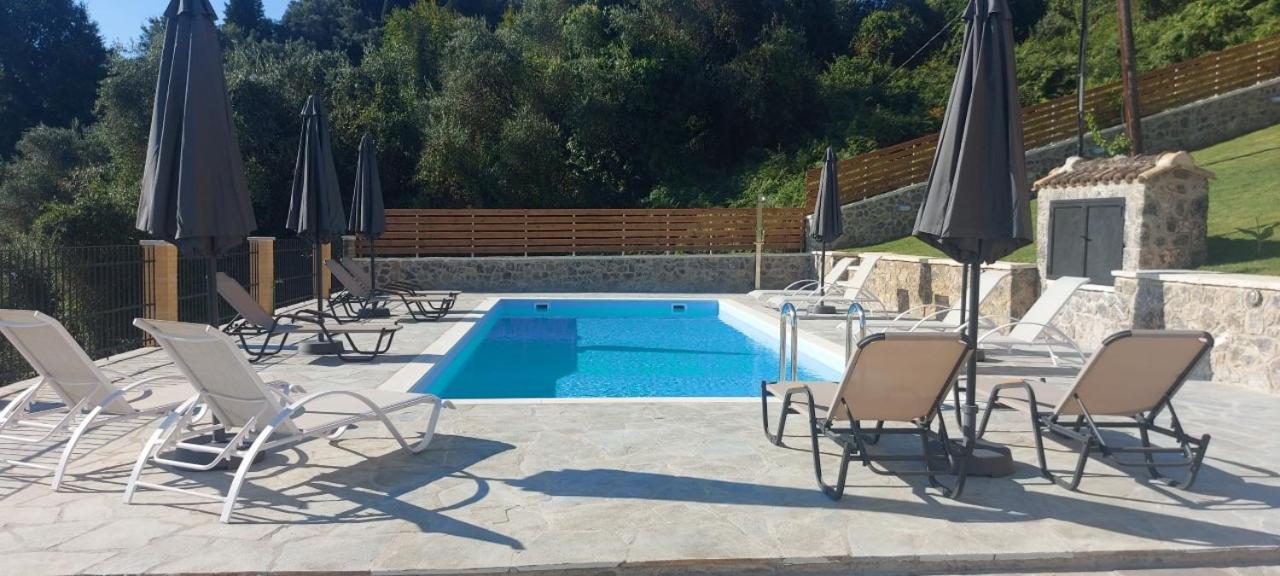 Bosco Verde Corfu Apartments กูเวีย ภายนอก รูปภาพ